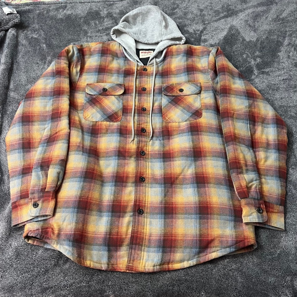 NWT Wrangler Authentics Mens Plaid Hooded Shirt Jacket Quilted Lined Flannel L